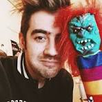 Muñeco Rodolfo, el regalo de unos suscriptores a AuronPlay